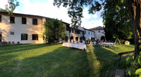 Hotels in Salgareda